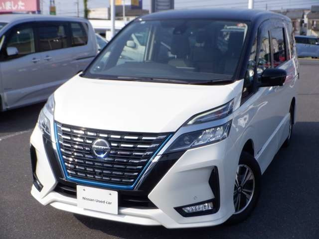 セレナ1.2 e-POWER ハイウェイスターV