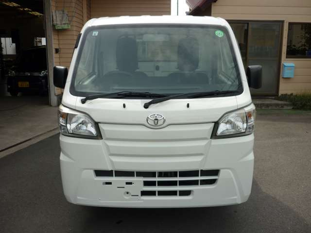 ピクシストラックスタンダード 4WD