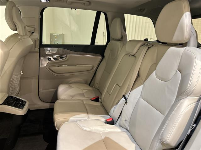 XC90B6 AWD インスクリプション 4WD