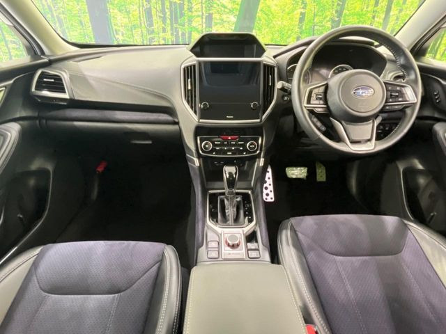 フォレスター1.8 スポーツ 4WD