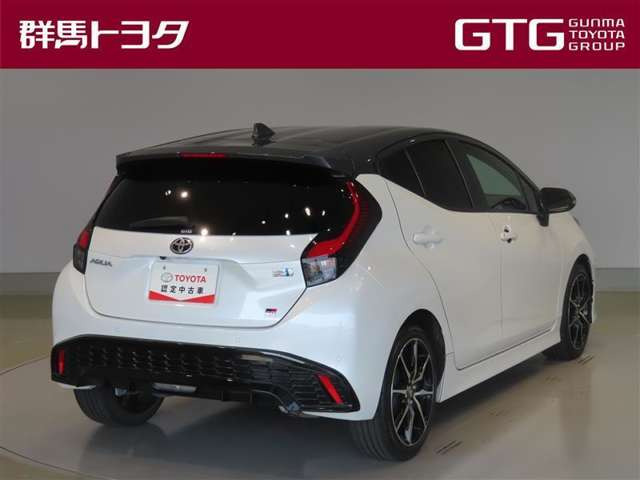 アクア1.5 GRスポーツ