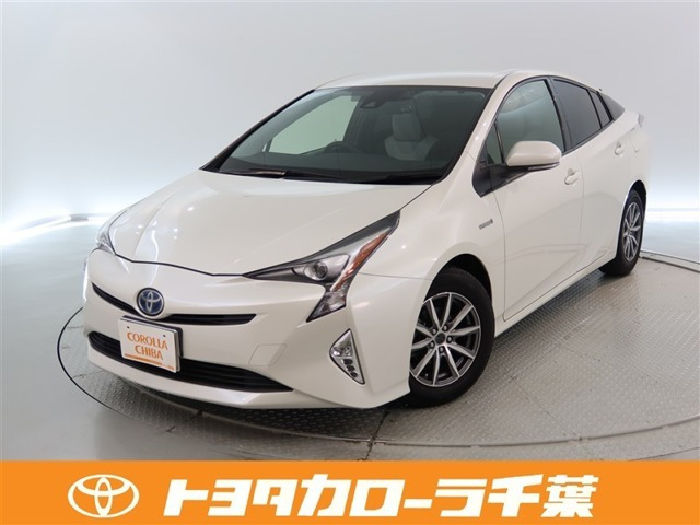 プリウス1.8 S