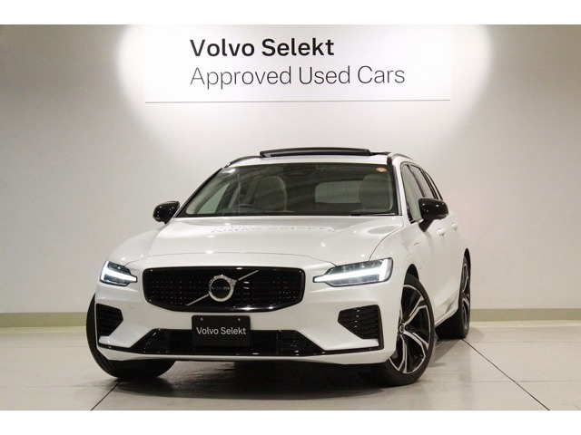 V60リチャージ PHEV T6 AWD アルティメット 4WD