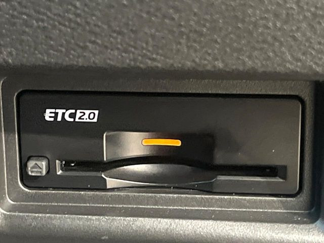 【ETC】高速道路の料金所をストレスなく通過!話題のスポットやサービスエリアに多い「スマートIC」利用時は必須のアイテムです。当店でセットアップを実施、ご納車当日からすぐにご利用いただけます!