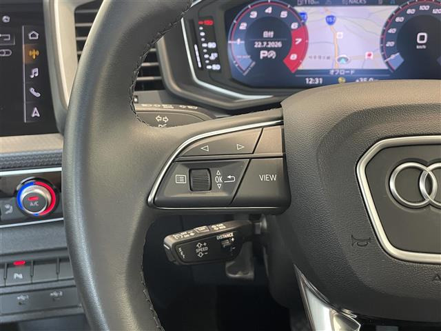 A1スポーツバック25 TFSI アドバンスド