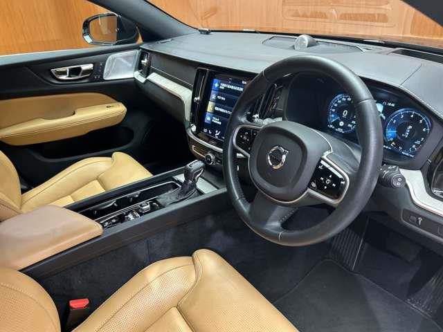 V60T5 インスクリプション