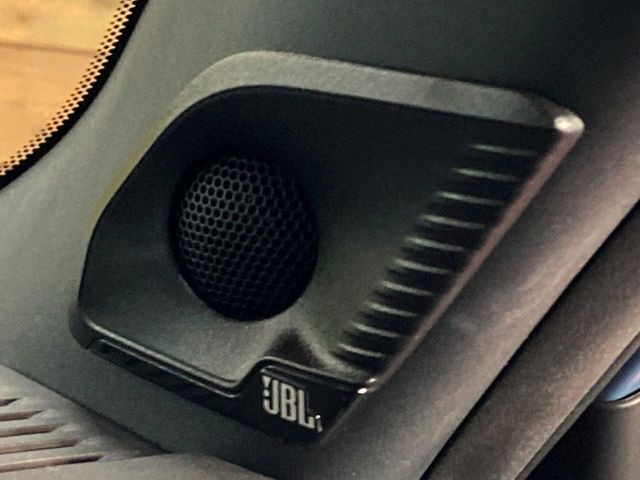 �yJBL�T�E���h�V�X�e���t�������i�r�z�[���̃i�r�@�\�͂������A���x�ȃ`���[�j���O�\�͂����ڂ���Ă���A�������ȉ��y�����y���݂��������܂���