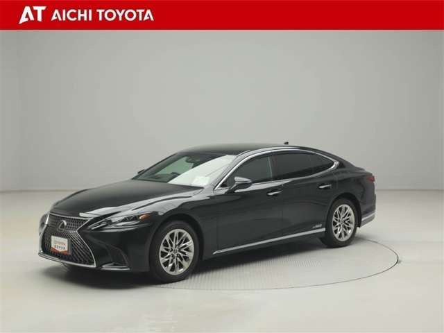 LS500h エグゼクティブ 4WD