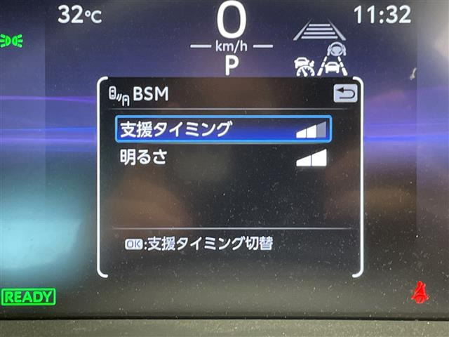 クラウンクロスオーバー2.5 G アドバンスト E-Four 4WD