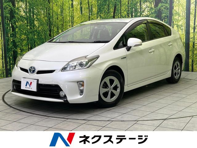 プリウス1.8 S