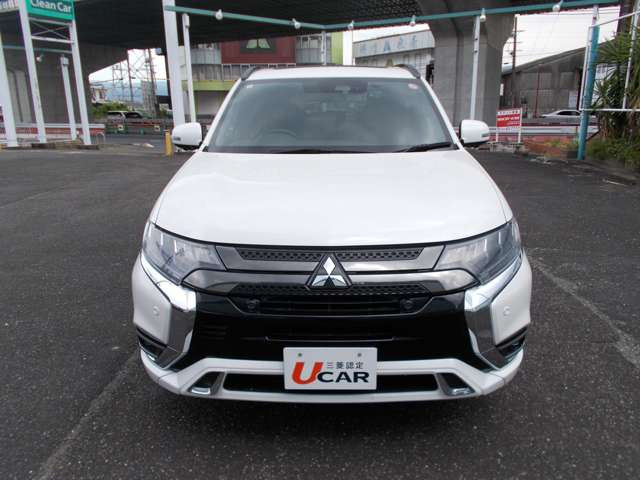 アウトランダーPHEV2.4 S エディション 4WD