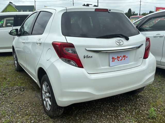 ヴィッツ1.3 F 4WD