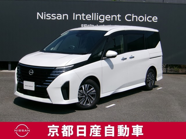 セレナ1.4 e-POWER ハイウェイスターV