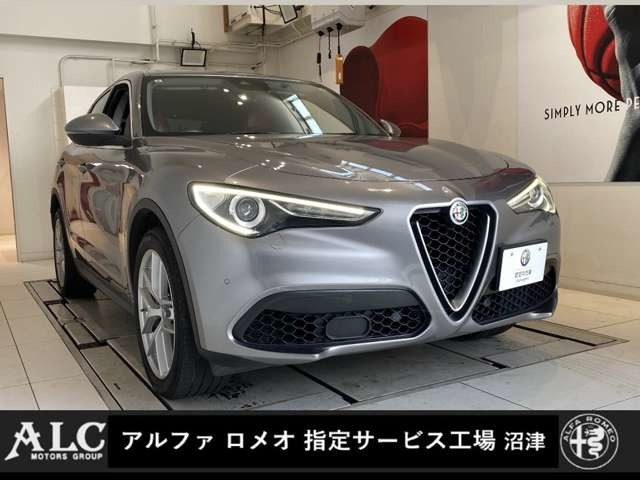 ステルヴィオファースト エディション 4WD