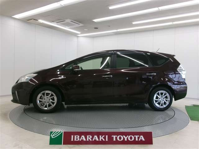 プリウスα1.8 G チューンブラック