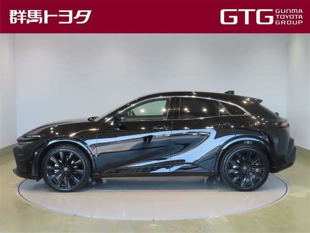 クラウンスポーツ2.5 Z E-Four 4WD