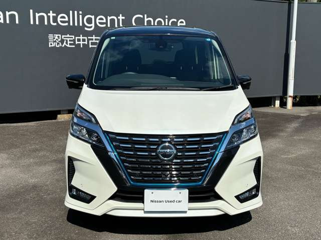 セレナ1.2 e-POWER ハイウェイスターV