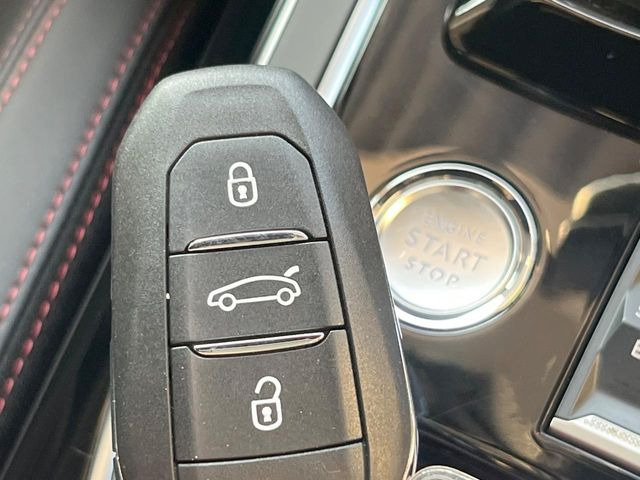���X�}�[�g�L�[:���������Ă��邾���ŁA�h�A���b�N��������G���W���X�^�[�g���\�ł��B�f�U�C�����X�^�C���b�V���Őg�ɒ����Ă��邾���ł������������ł��ˁB