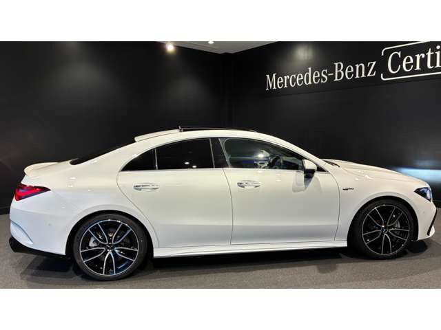 CLAクラスAMG CLA35 4マチック 4WD