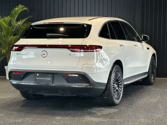 EQC400 4マチック AMGライン 4WD