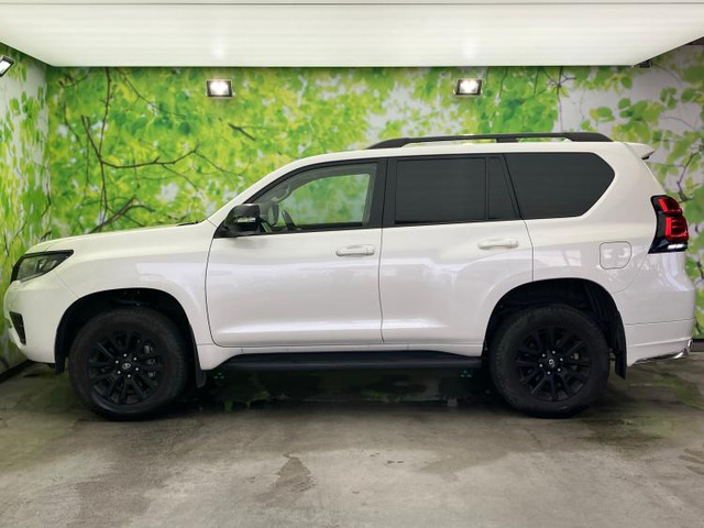 ランドクルーザープラド2.7 TX Lパッケージ マットブラック エディション 4WD