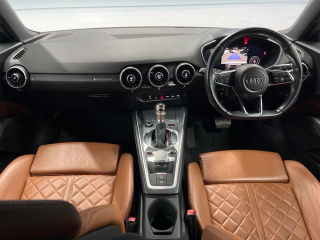 TTクーペ2.0 TFSI
