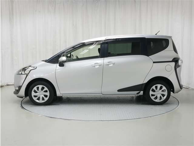 シエンタ1.5 X 4WD