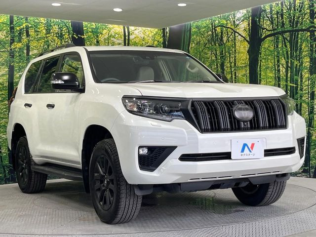 �������x�̃K���X�疌�ŝ����͂������A�㎿�ȃc���E����������B���O����_���J�����؂Ȉ��Ԃ�ی삵�A�F�����E�򉻂�h�~�B�u�e�X�v���b�V���R�[�g�v�A�u�e�v���~�b�T�R�[�g�v���炨�I�т��������܂��B