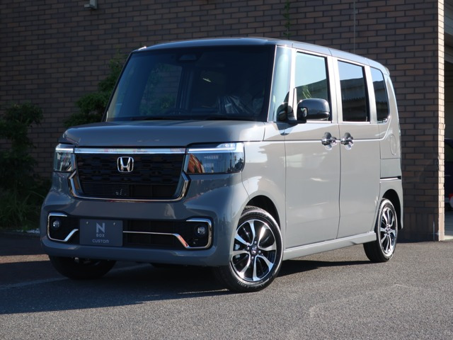 N-BOXカスタムコーディネートスタイル モノトーン