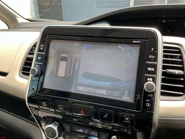 セレナ1.2 e-POWER ハイウェイスターV