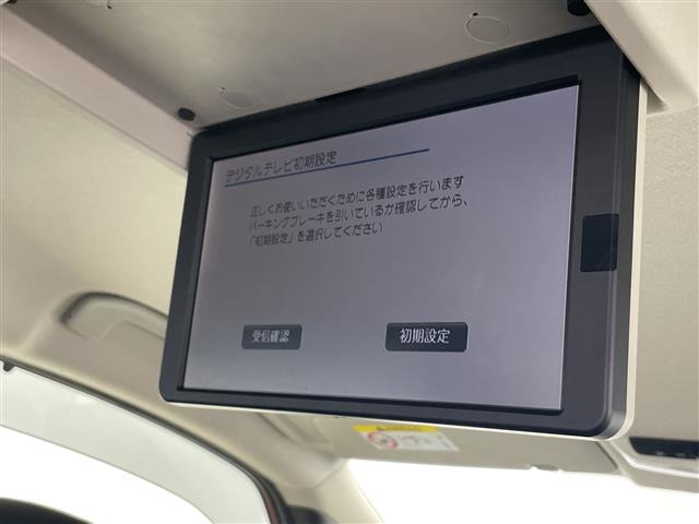 セレナ1.2 e-POWER ハイウェイスターV
