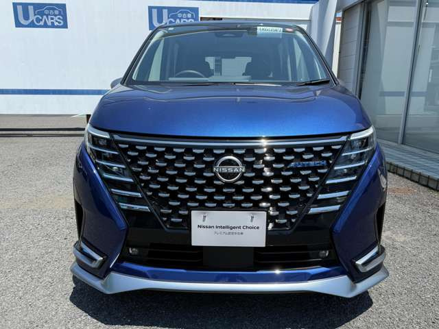 セレナ1.4 e-POWER AUTECH