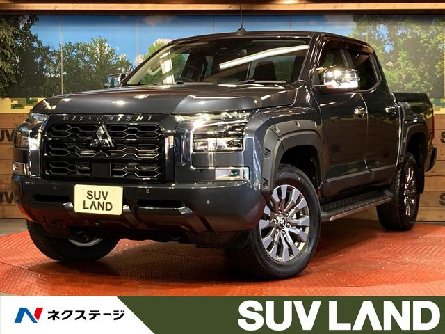トライトン2.4 GLS ディーゼル 4WD