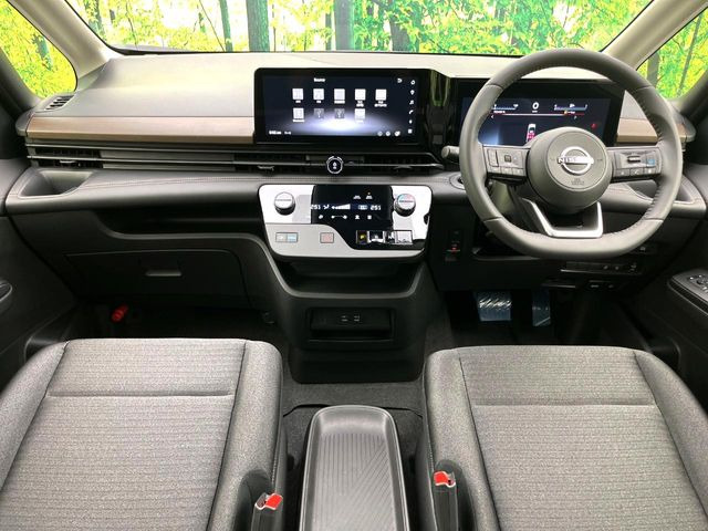 セレナ1.4 e-POWER ハイウェイスターV