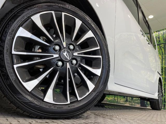 �y15�C���`�A���~�z�C�[���z�O�ςɃ}�b�`�����A���~�z�C�[���𑕒����Ă���܂��B�e��A���~�z�C�[����A�X�^�b�h���X�^�C�����戵�����Ă���܂��B���񂲑��k����������