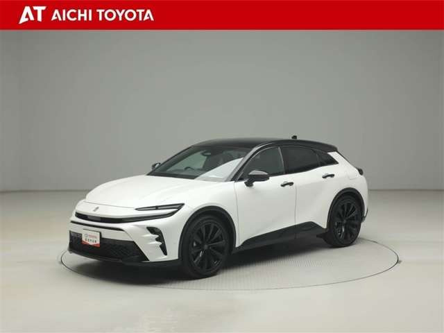 クラウンスポーツ2.5 Z E-Four 4WD