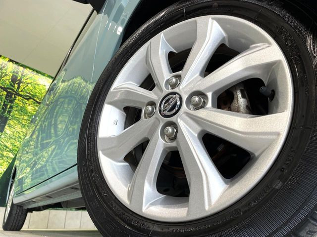�y����14�C���`�A���~�z�C�[���z�O�ςɃ}�b�`���������A���~�z�C�[���𑕒����Ă���܂��B�e��ЊO�A���~�z�C�[����A�X�^�b�h���X�^�C�����戵�����Ă���܂��B���񂲑��k����������