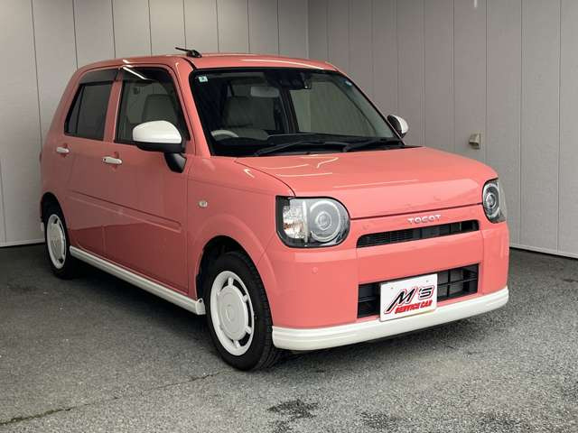 普通車は「サービスカーエムズ 本店」、軽自動車は「サービスカーエムズ 交差店」からお探し頂けます。