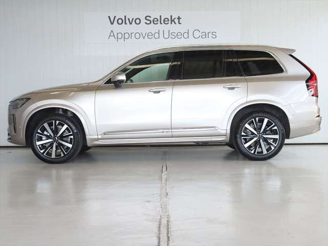 XC90プラス B5 AWD 4WD