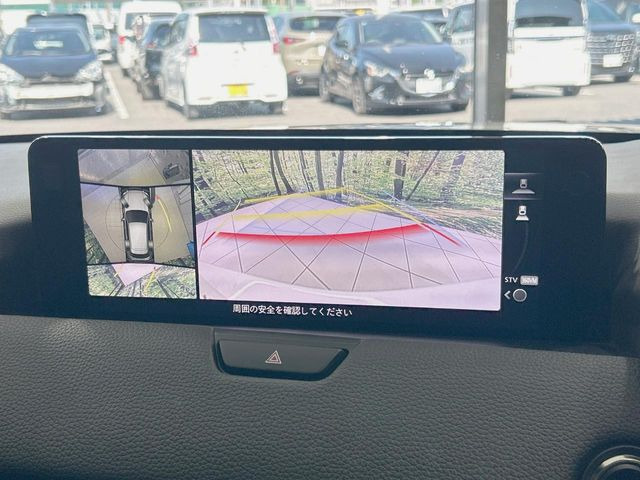 �y360&deg;�r���[���j�^�[�z��p�̃J�����ɂ��A�ォ�猩���낵���悤�Ȏ��_��360�x�N���}�̎��͂��m�F���邱�Ƃ��ł��܂������p�������m�F���₷���A�����ꏊ�ł̐؂�Ԃ��⒓�Ԃ��X���[�Y�ɍs���܂��B