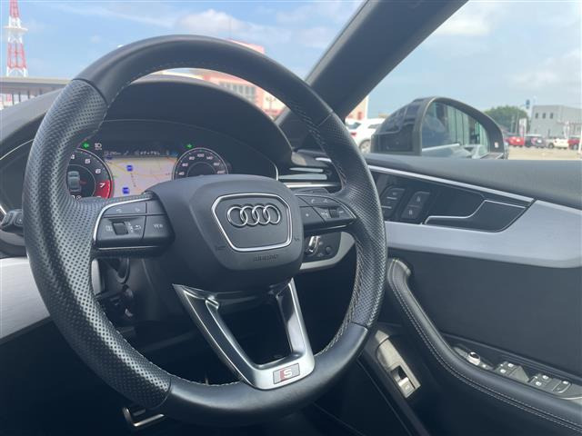 A5スポーツバック45 TFSI クワトロ スポーツ Sラインパッケージ 4WD