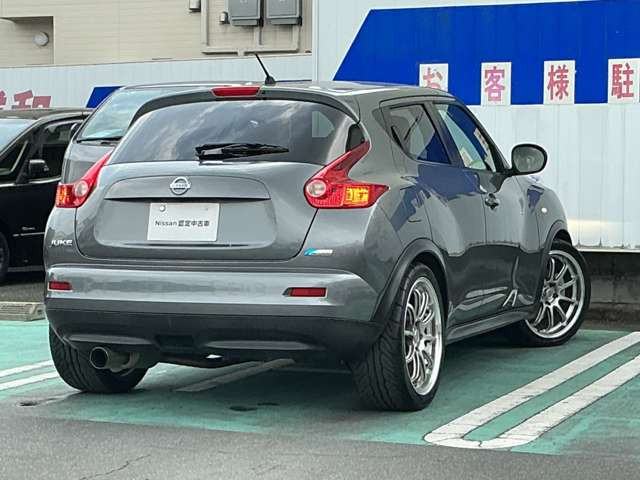 ジューク1.6 16GT FOUR 4WD