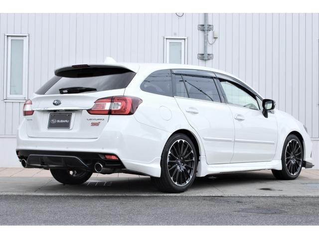 レヴォーグ2.0 STI スポーツ アイサイト ブラック セレクション 4WD