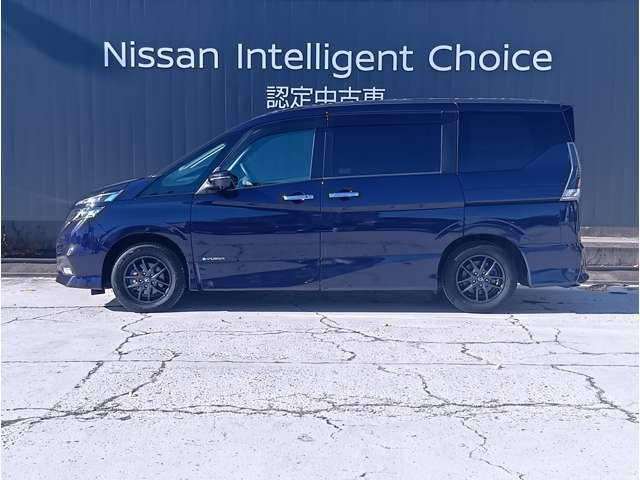 セレナ1.2 e-POWER ハイウェイスターV
