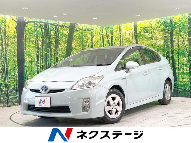 プリウス1.8 S
