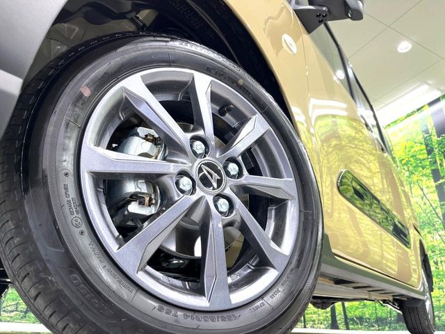�y����14�C���`�A���~�z�C�[���z�O�ςɃ}�b�`���������A���~�z�C�[���𑕒����Ă���܂��B�e��ЊO�A���~�z�C�[����A�X�^�b�h���X�^�C�����戵�����Ă���܂��B���񂲑��k����������