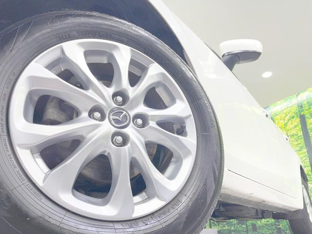 �y����15�C���`�A���~�z�C�[���z�O�ςɃ}�b�`���������A���~�z�C�[���𑕒����Ă���܂��B�e��ЊO�A���~�z�C�[����A�X�^�b�h���X�^�C�����戵�����Ă���܂��B���񂲑��k����������