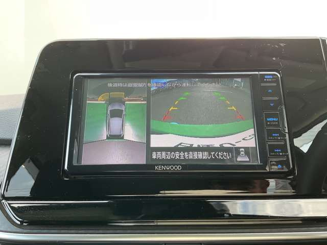 ノート1.2 X FOUR 4WD