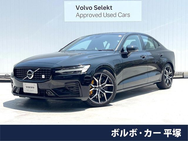 S60T8 ポールスター エンジニアード 4WD