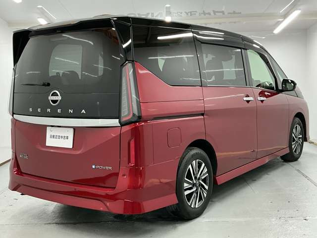 セレナ1.4 e-POWER ハイウェイスターV
